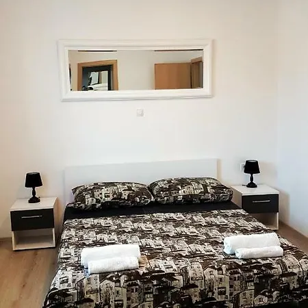 아파트 Apartment Robi Sea View Near Trogir 산책길