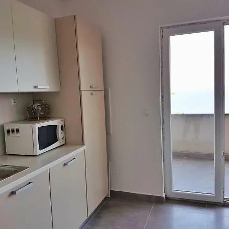 아파트 Apartment Robi Sea View Near Trogir 산책길