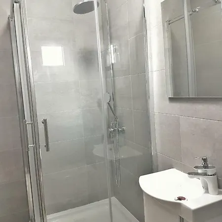 Apartment Robi Sea View Near Trogir *