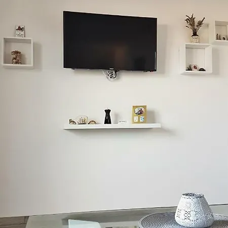 아파트 Apartment Robi Sea View Near Trogir