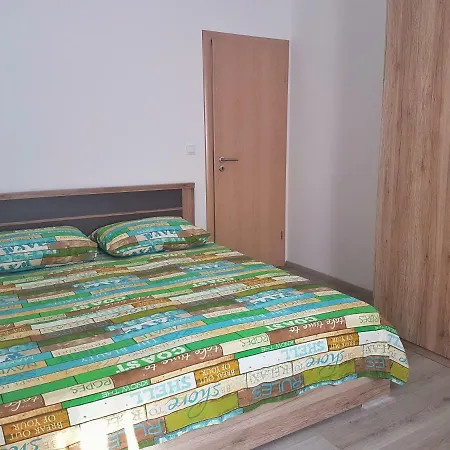 Apartment Robi Sea View Near Trogir 아파트 *
